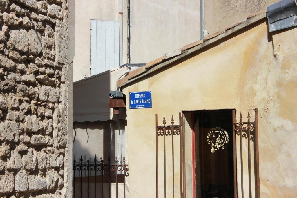 Mas De Valrugues Holifrance Saint-Rémy-de-Provence Exterior foto